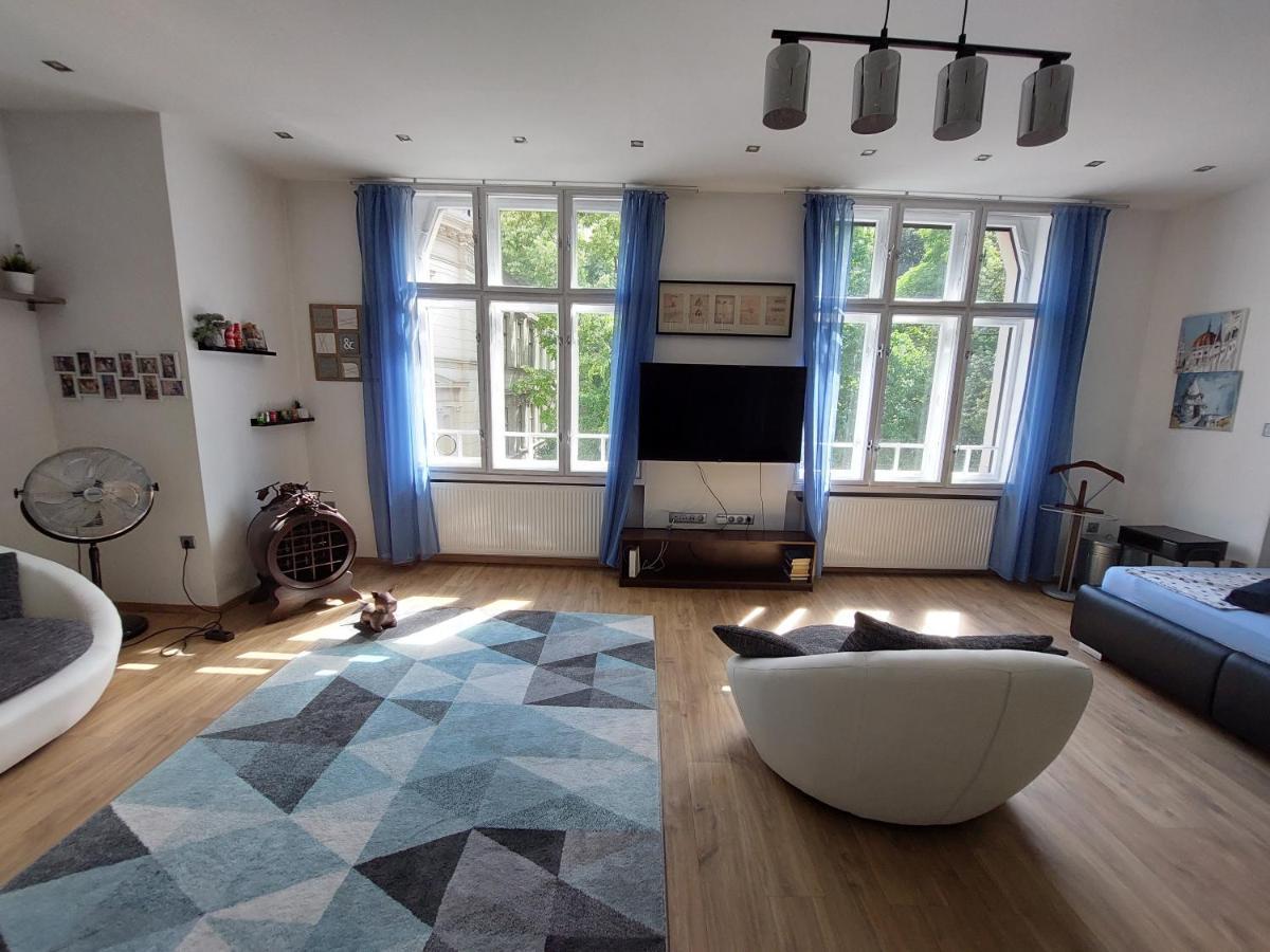 Apartment Sunny At The Castle Budapest