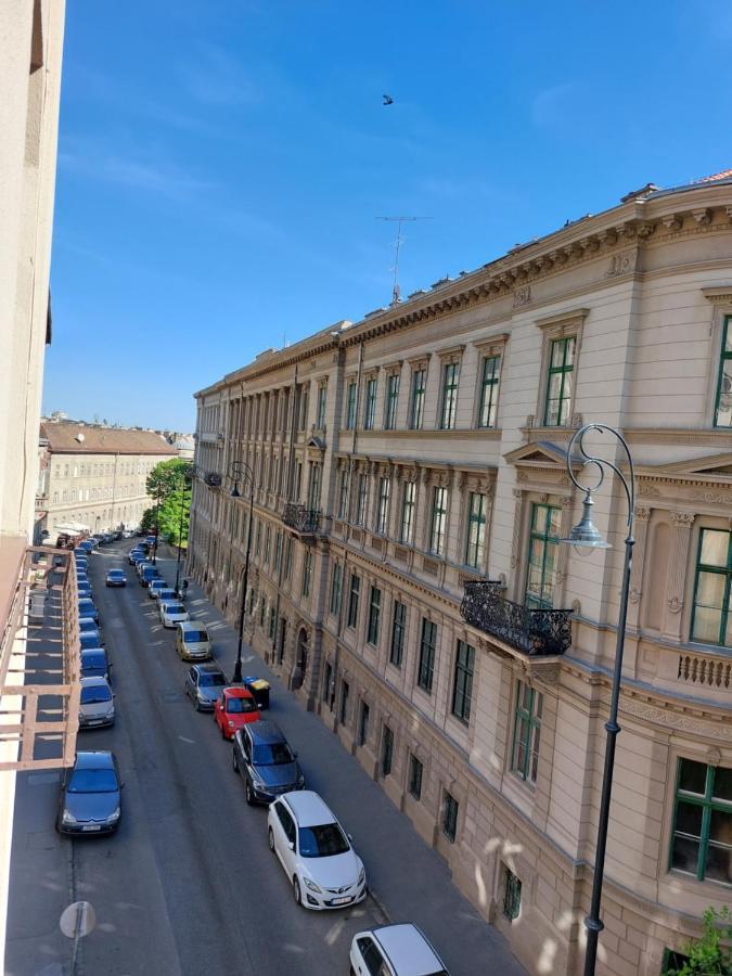 Apartment Sunny At The Castle *
