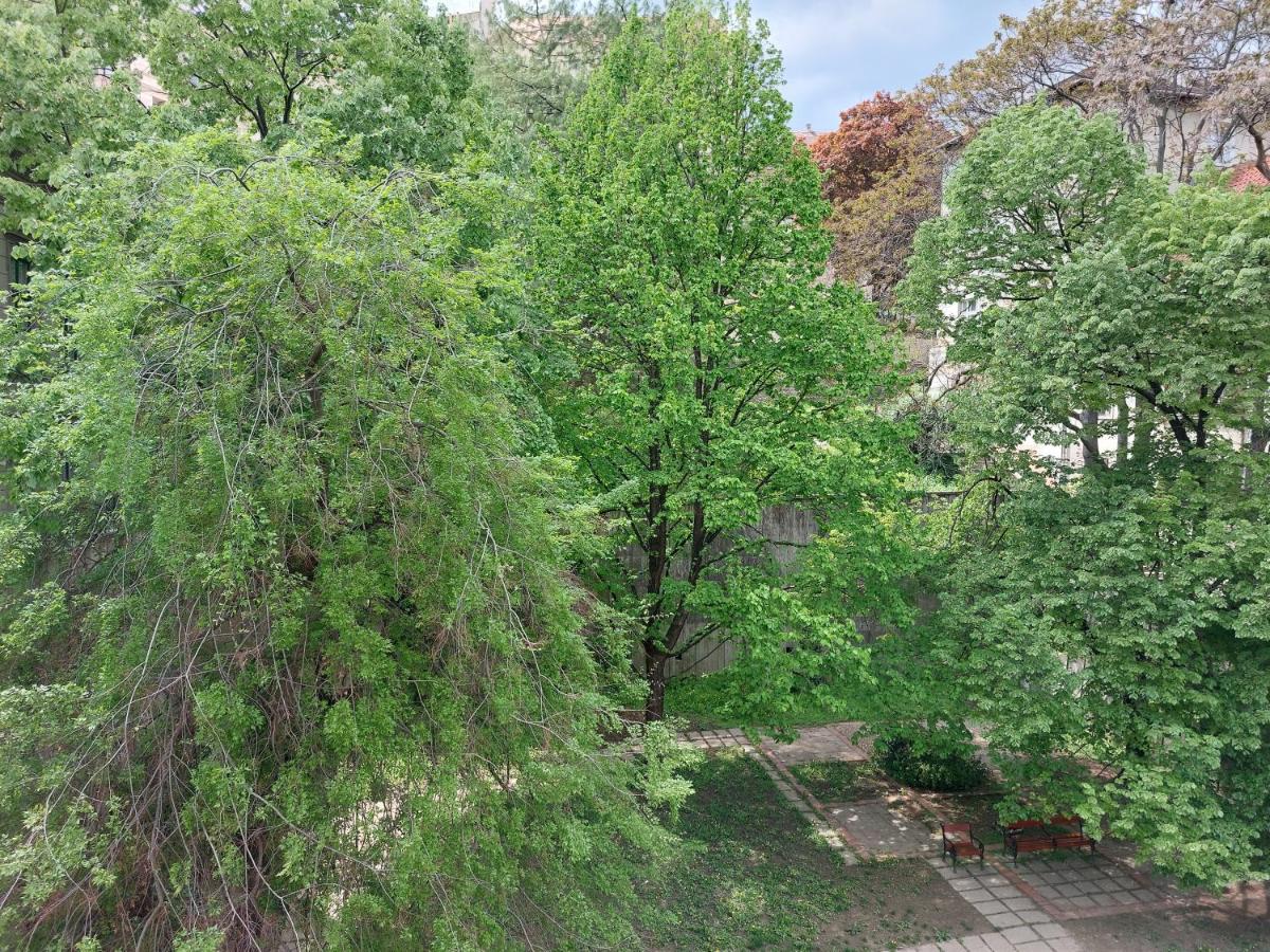 Sunny At The Castle Apartment Budapest